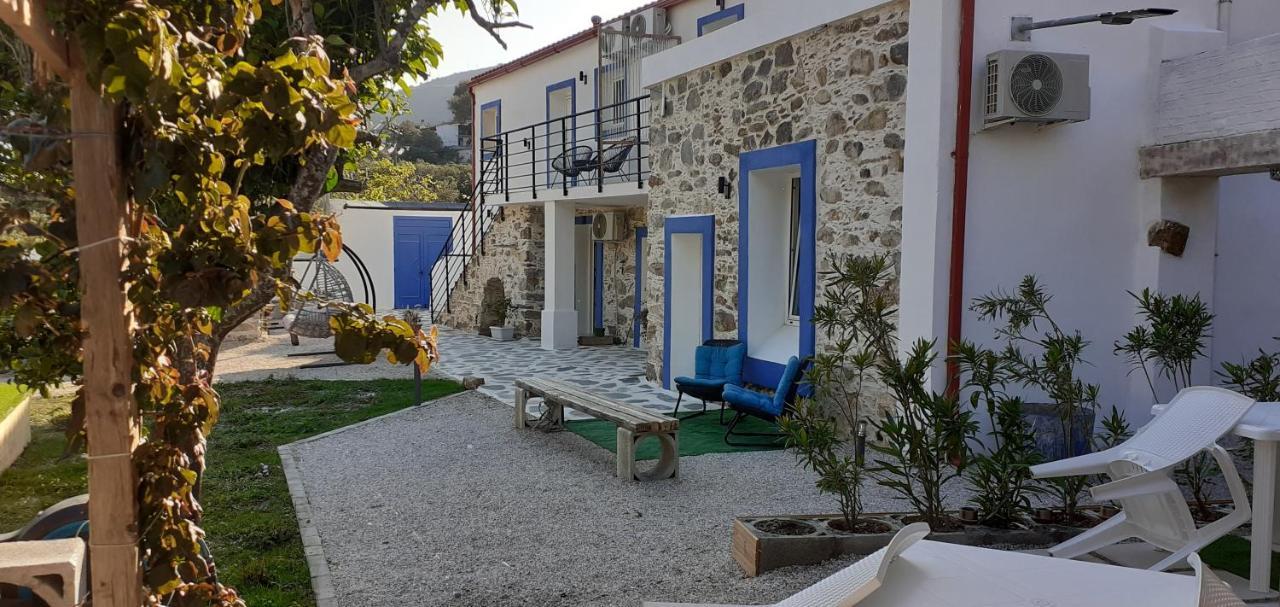 Cocooning Blue House Elafonisi Hotel Vathi  Exterior photo