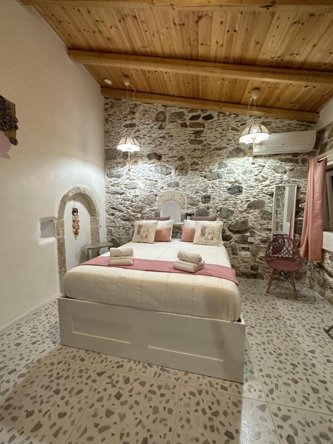 Cocooning Blue House Elafonisi Hotel Vathi  Exterior photo