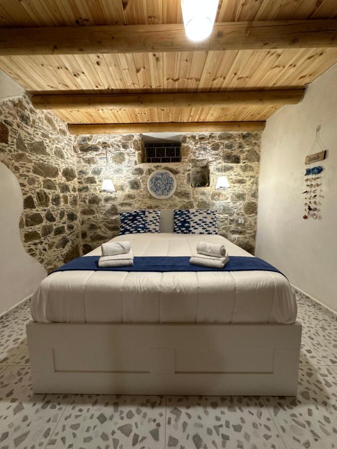 Cocooning Blue House Elafonisi Hotel Vathi  Exterior photo