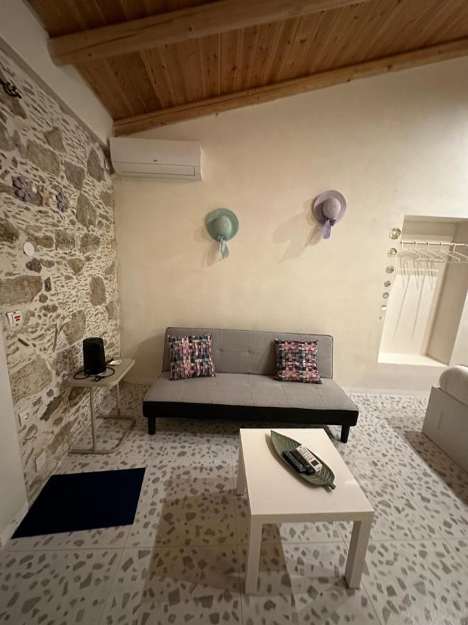 Cocooning Blue House Elafonisi Hotel Vathi  Exterior photo