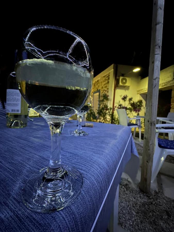 Cocooning Blue House Elafonisi Hotel Vathi  Exterior photo